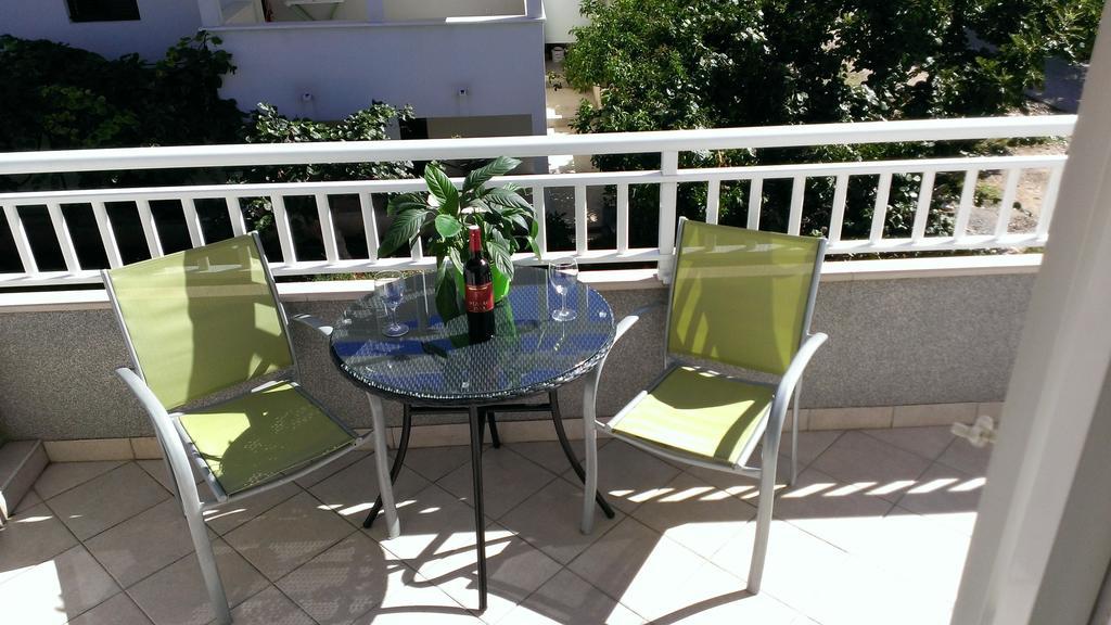 Apartments Desa Petric Hvar Town Exterior photo