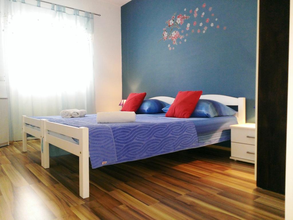 Apartments Desa Petric Hvar Town Exterior photo